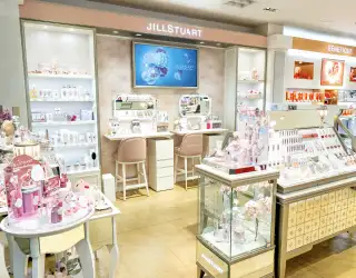 ジルスチュアート