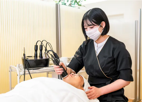 メンバーズサロン 施術